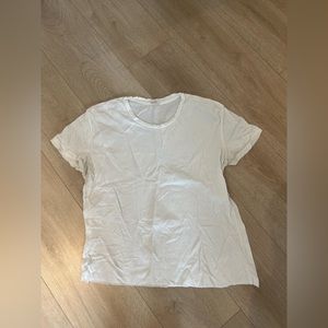 White brandy Melville t shirt